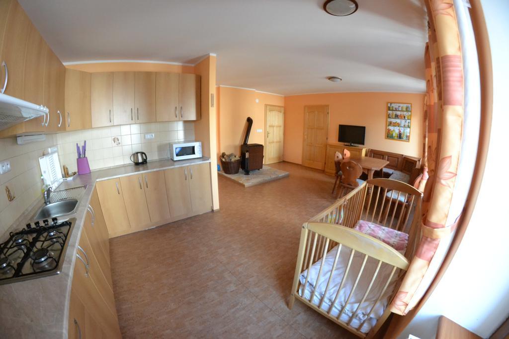 Apartmany U Jezera Na Namesti Frymburk Luaran gambar