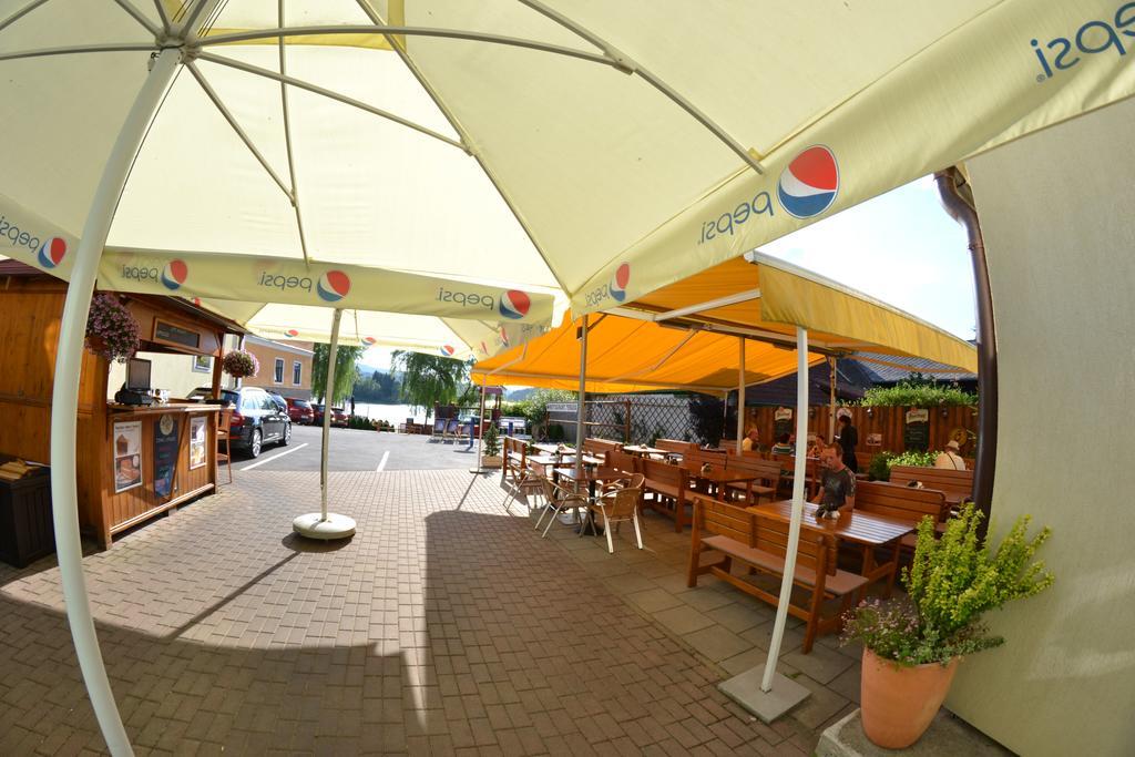 Apartmany U Jezera Na Namesti Frymburk Luaran gambar
